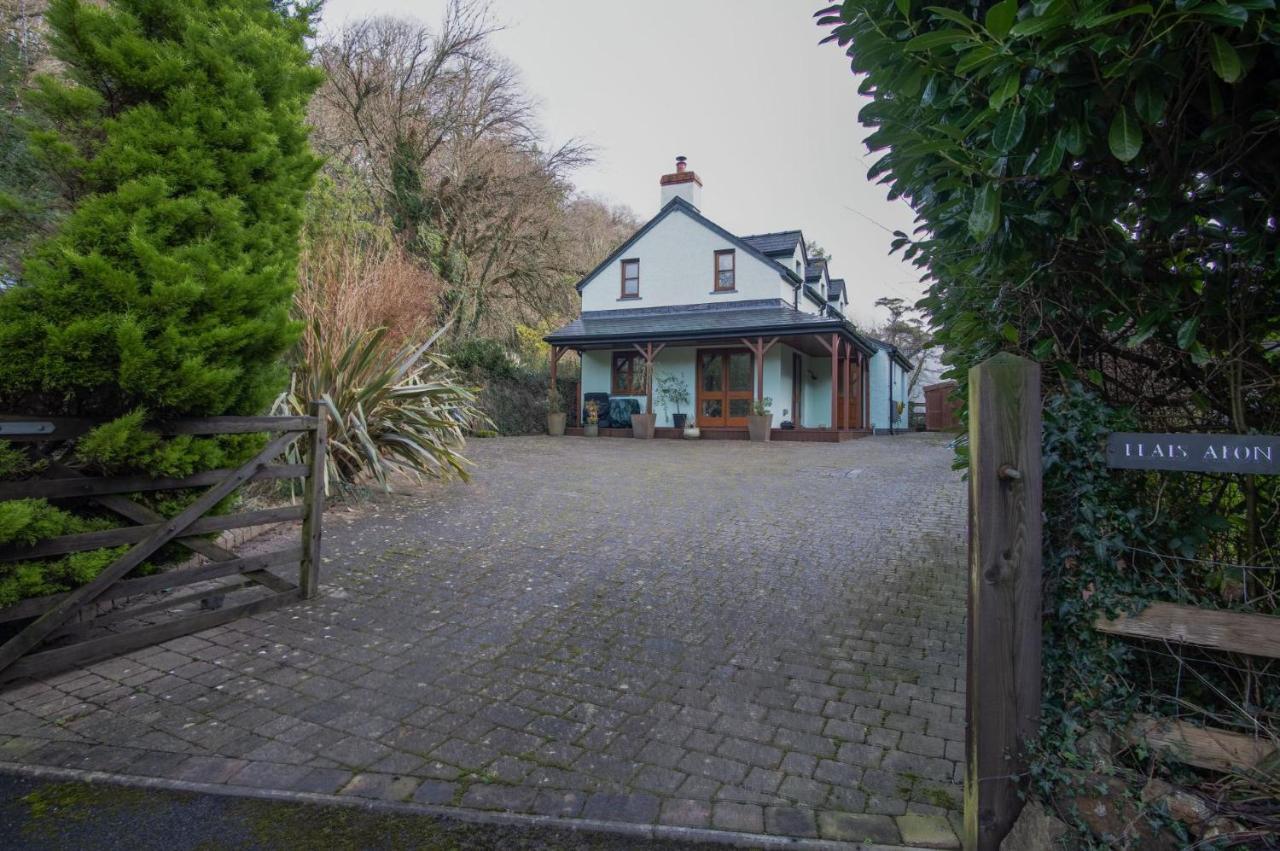 Llais Afon - 3 Bedroom Holiday Home - Fishguard Extérieur photo