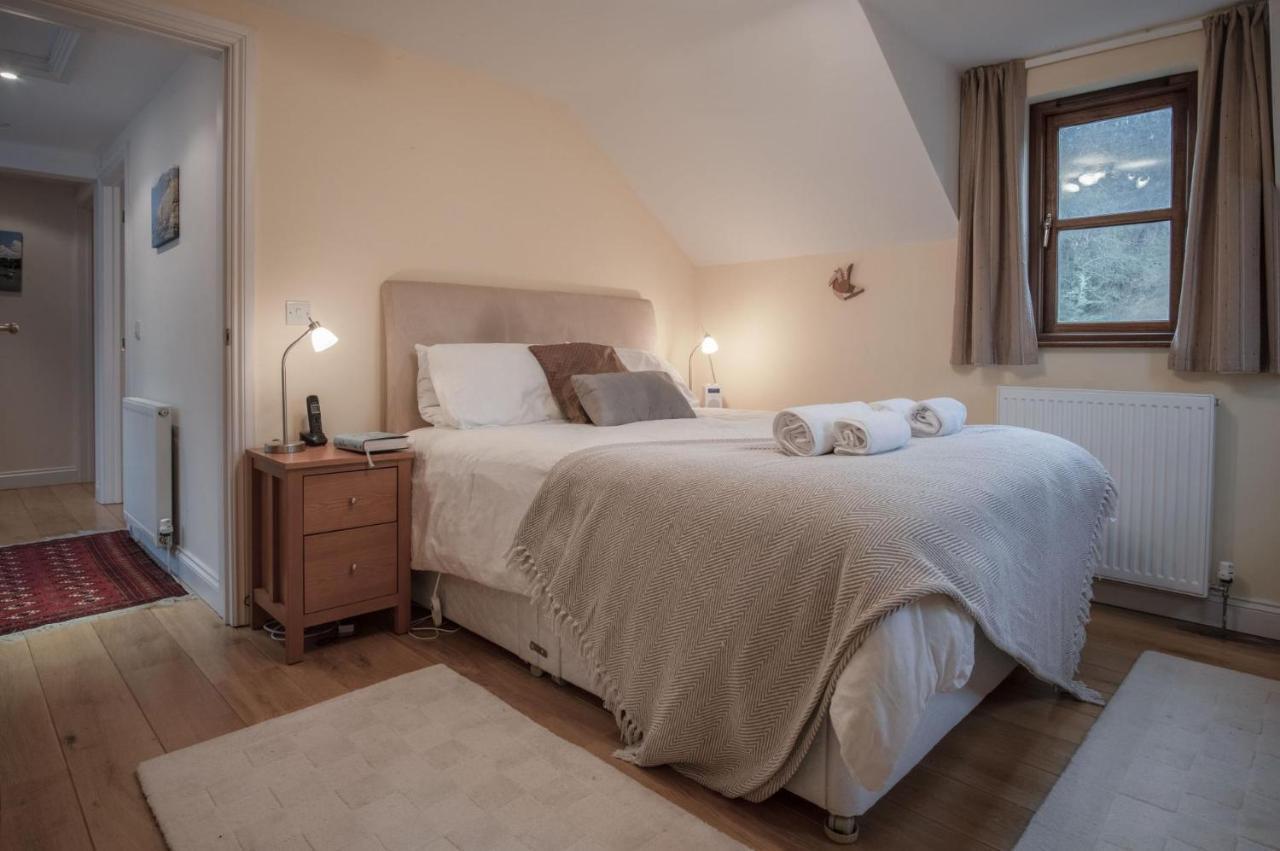 Llais Afon - 3 Bedroom Holiday Home - Fishguard Extérieur photo
