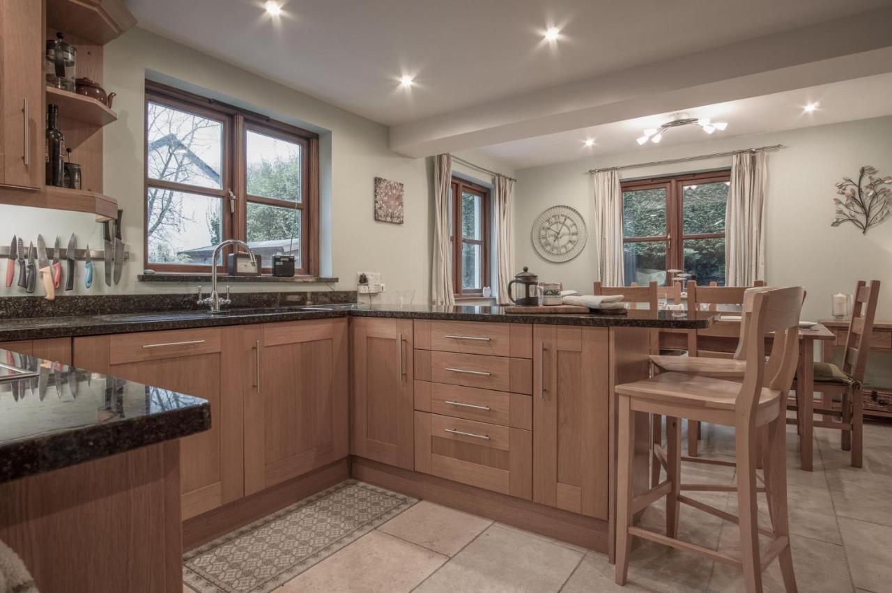 Llais Afon - 3 Bedroom Holiday Home - Fishguard Extérieur photo
