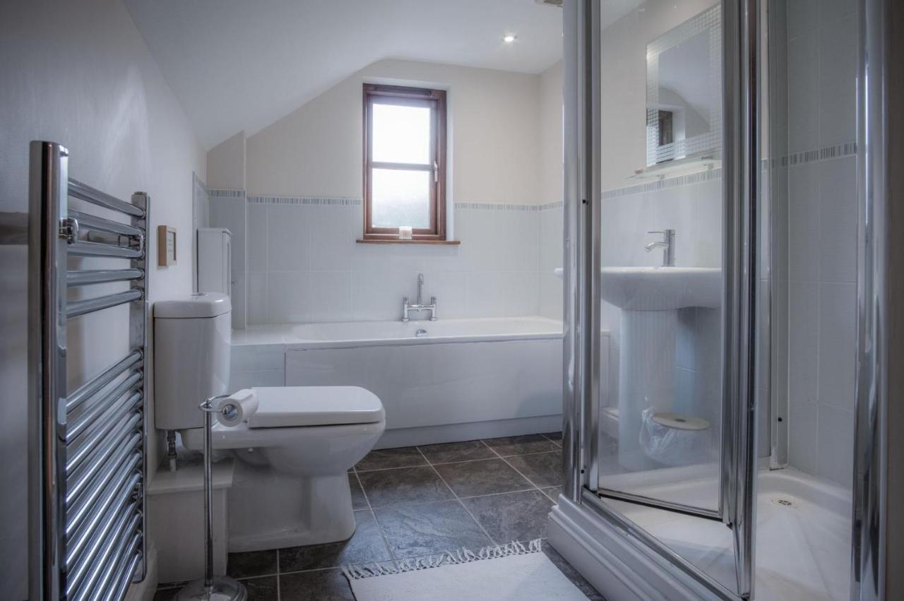 Llais Afon - 3 Bedroom Holiday Home - Fishguard Extérieur photo