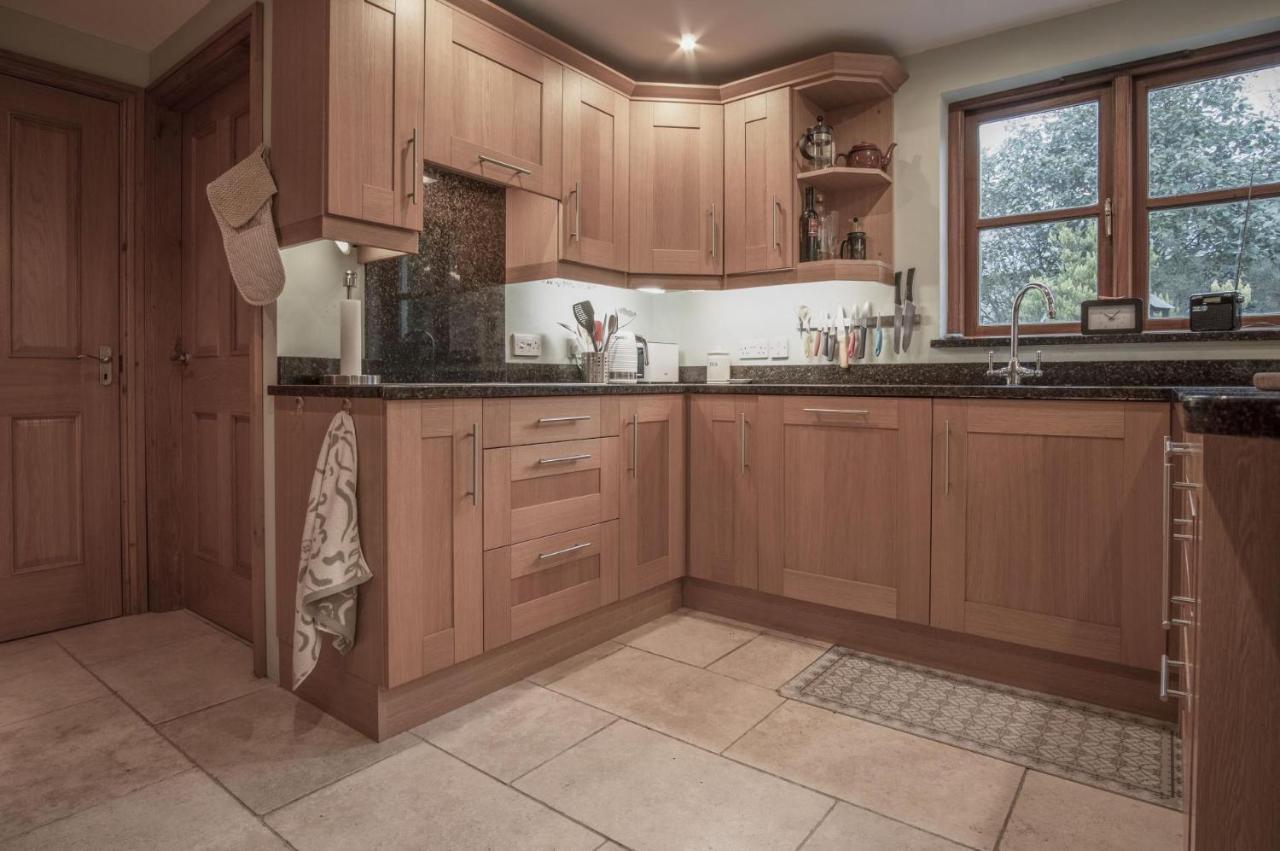 Llais Afon - 3 Bedroom Holiday Home - Fishguard Extérieur photo